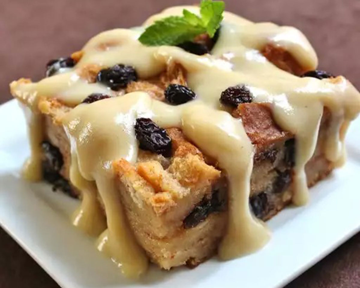 Bread Pudding with Vanilla Sauce - My Amazing Recipes