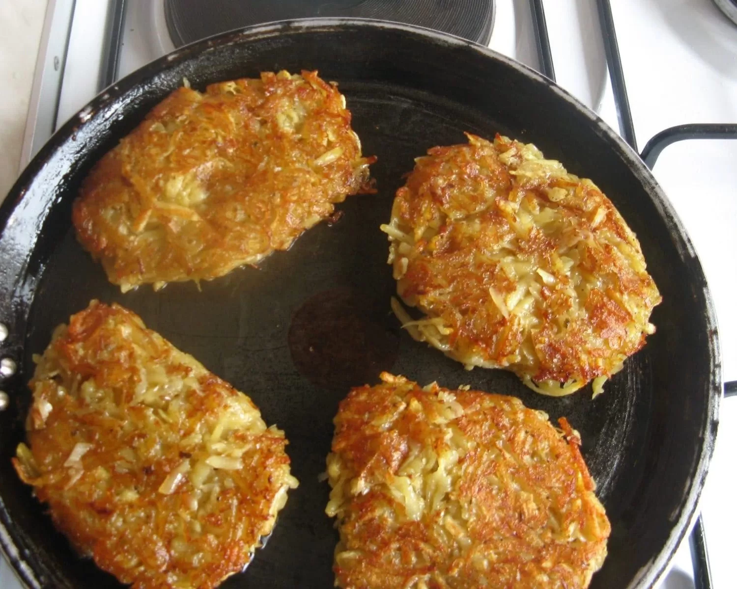 Crispy Cheesy Hash Brown Patties