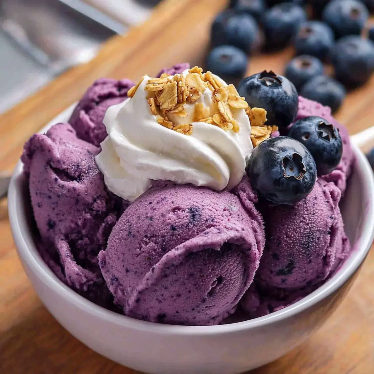 Delicious Blueberry Frozen Yogurt for Guilt-Free Indulgence