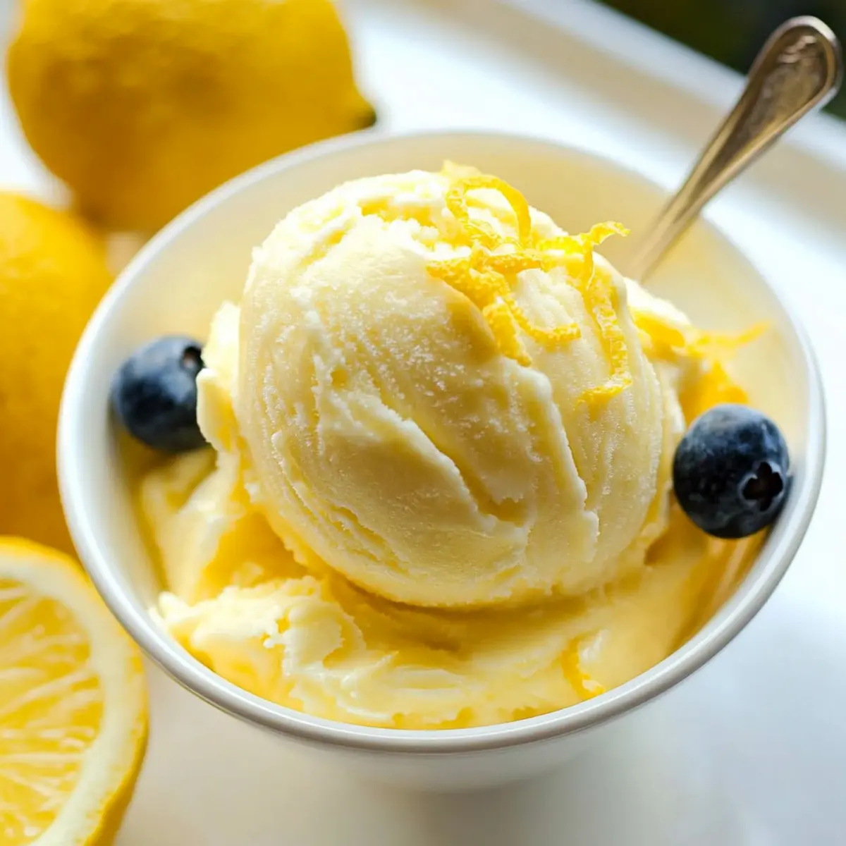 Lemon Frozen Yogurt: Creamy, Guilt-Free Summer Bliss